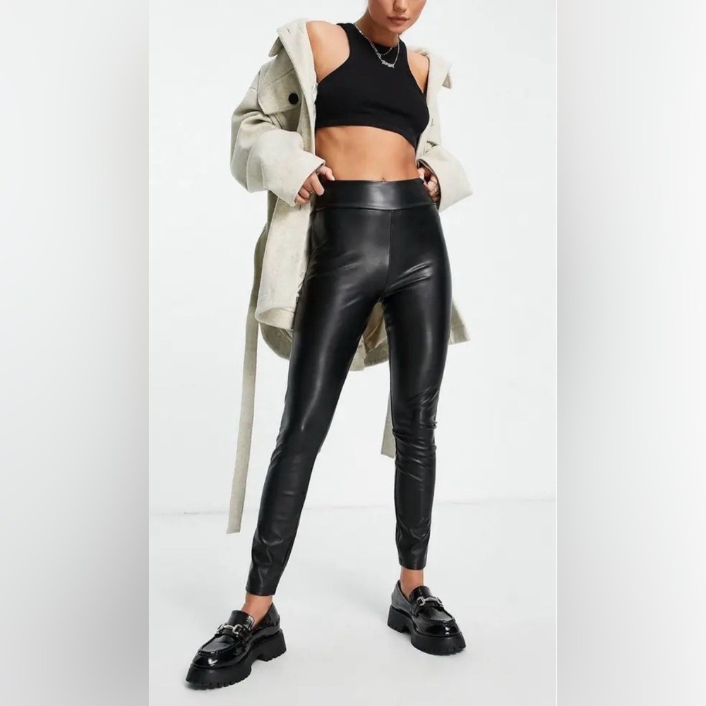 Abercrombie & Fitch Faux Leather Leggings‎ S